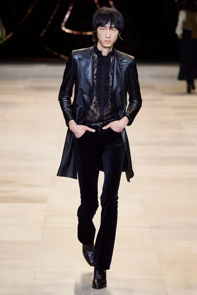 Look 79